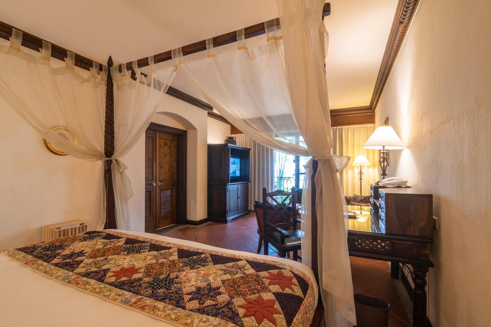 โพรมิสแลนด์ รีสอร์ท&ลากูน โซ่วเฟิง ภายนอก รูปภาพ A room at the hotel