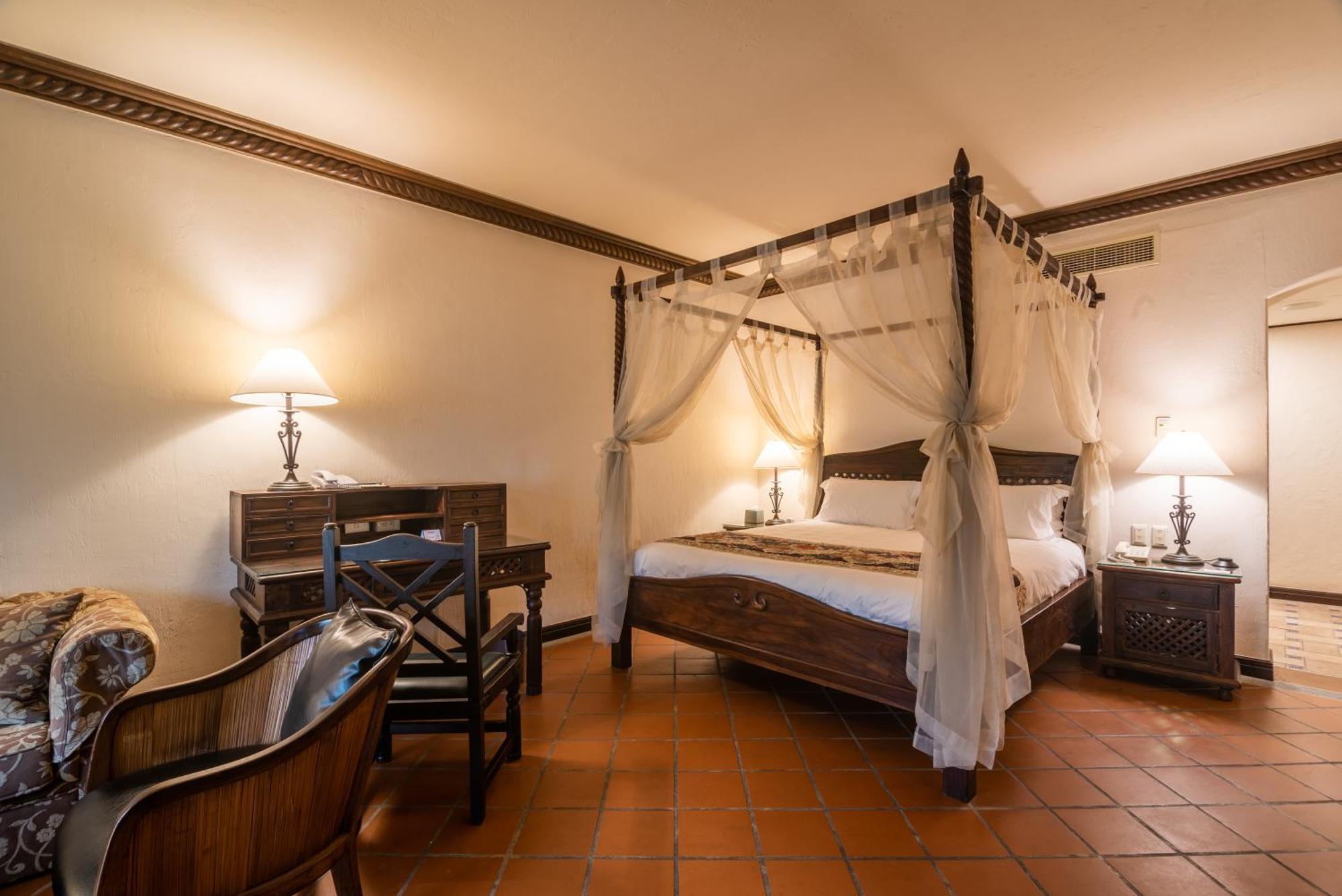 โพรมิสแลนด์ รีสอร์ท&ลากูน โซ่วเฟิง ภายนอก รูปภาพ A room at the hotel