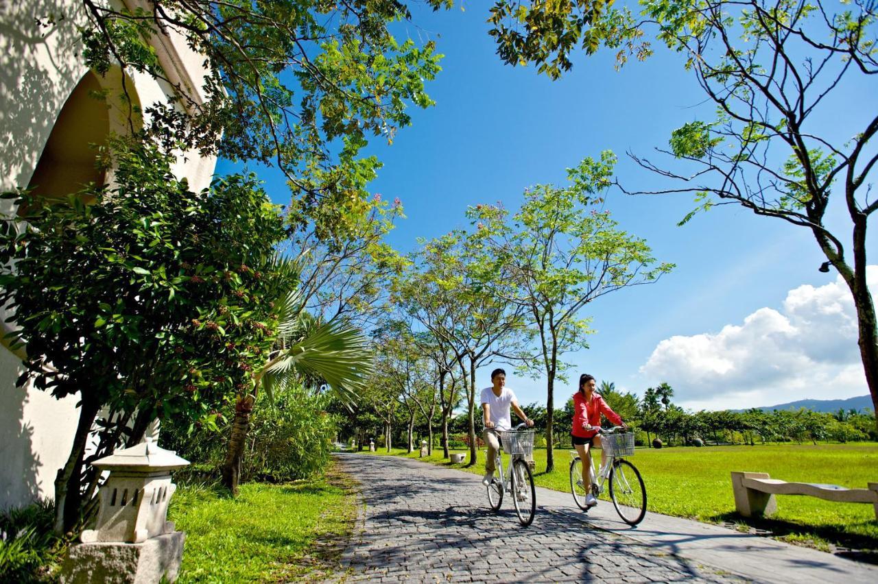 โพรมิสแลนด์ รีสอร์ท&ลากูน โซ่วเฟิง ภายนอก รูปภาพ Bike path in the park